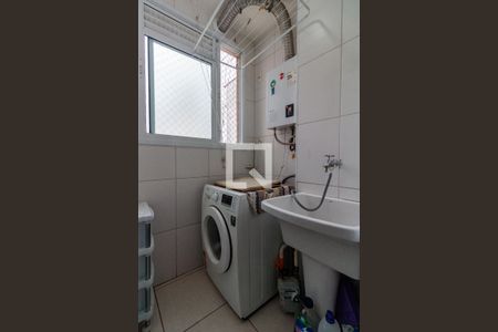 Apartamento à venda com 64m², 3 quartos e 1 vaga Apartamento à venda com 64m², 3 quartos e 1 vagaÁrea de Serviço