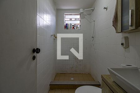 Banheiro Social de apartamento à venda com 2 quartos, 48m² em Vila Vermelha, São Paulo