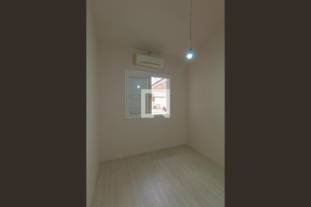 Quarto 1 de casa de condomínio para alugar com 2 quartos, 79m² em Rio Branco, Canoas