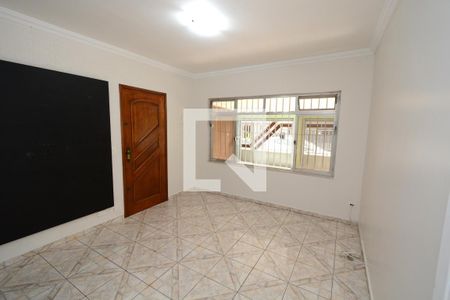 Sala de casa para alugar com 2 quartos, 140m² em Recanto dos Sonhos, São Paulo