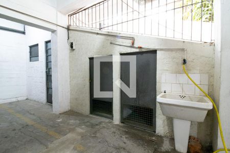 Garagem de apartamento à venda com 4 quartos, 102m² em Moinhos de Vento, Porto Alegre