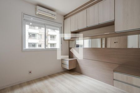 Suíte de apartamento para alugar com 2 quartos, 55m² em Farrapos, Porto Alegre