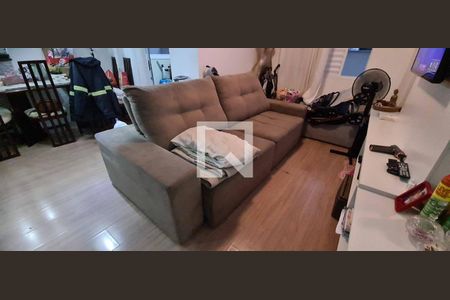 Sala de apartamento para alugar com 2 quartos, 60m² em Conceicao, Osasco