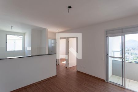 Sala de apartamento para alugar com 2 quartos, 43m² em Jardim Vitoria, Belo Horizonte