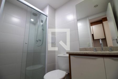 Banheiro de kitnet/studio para alugar com 1 quarto, 25m² em Jardim das Acacias, São Paulo