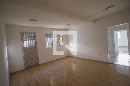 Sala  de casa para alugar com 2 quartos, 85m² em Jardim Nazareth, São Paulo