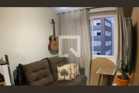 Sala/Cozinha de apartamento à venda com 1 quarto, 26m² em Cambuci, São Paulo