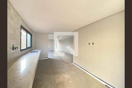 Cozinha de casa à venda com 3 quartos, 225m² em Pirajá, Belo Horizonte