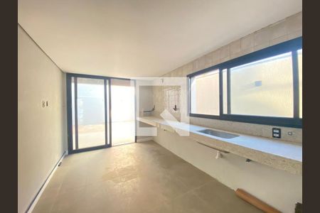 Cozinha de casa à venda com 3 quartos, 225m² em Pirajá, Belo Horizonte