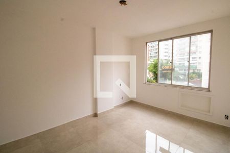 Suíte de apartamento à venda com 2 quartos, 98m² em Santa Rosa, Niterói