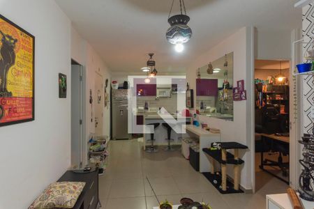 Sala de apartamento à venda com 3 quartos, 57m² em Vila Marieta, Campinas