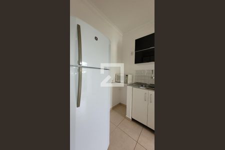 Cozinha de kitnet/studio para alugar com 1 quarto, 15m² em Cidade Universitária, Campinas