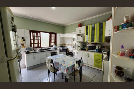 Cozinha de casa à venda com 3 quartos, 450m² em Jardim Merci I, Jundiaí