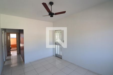 Sala de casa para alugar com 3 quartos, 126m² em Barro Vermelho, São Gonçalo