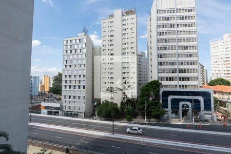 Vista da Sala de apartamento à venda com 3 quartos, 145m² em Bela Vista, São Paulo