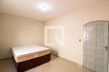 Suíte de casa para alugar com 3 quartos, 150m² em Jardim Santa Mena, Guarulhos