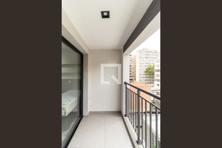 Varanda de kitnet/studio para alugar com 1 quarto, 28m² em Vila Buarque, São Paulo