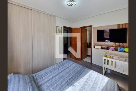 Suíte  de apartamento à venda com 3 quartos, 200m² em Monsenhor Messias, Belo Horizonte