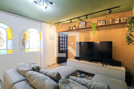 Sala de casa à venda com 3 quartos, 144m² em Quarta Parada, São Paulo