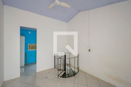 2 ° anda Sala 2 de casa de condomínio à venda com 1 quarto, 49m² em São José, Porto Alegre