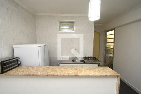 Sala/Cozinha de casa para alugar com 1 quarto, 60m² em Interlagos, São Paulo