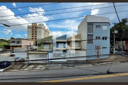 Casa à venda com 340m², 3 quartos e 4 vagas Casa à venda com 340m², 3 quartos e 4 vagasVista