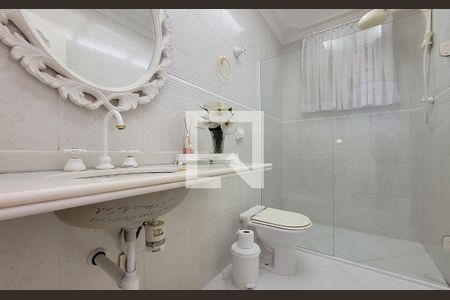 Casa à venda com 340m², 3 quartos e 4 vagas Casa à venda com 340m², 3 quartos e 4 vagasBanheiro