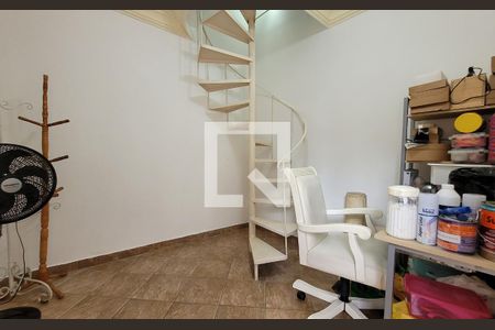 Casa à venda com 340m², 3 quartos e 4 vagas Casa à venda com 340m², 3 quartos e 4 vagasQuarto de serviço