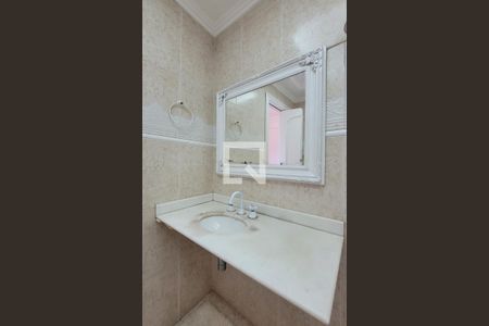 Casa à venda com 340m², 3 quartos e 4 vagas Casa à venda com 340m², 3 quartos e 4 vagasBanheiro da suíte