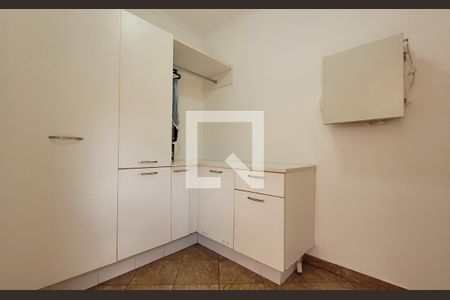 Casa à venda com 340m², 3 quartos e 4 vagas Casa à venda com 340m², 3 quartos e 4 vagasArea de serviço