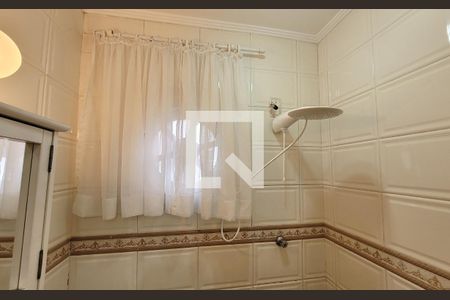 Casa à venda com 340m², 3 quartos e 4 vagas Casa à venda com 340m², 3 quartos e 4 vagasBanheiro de serviço