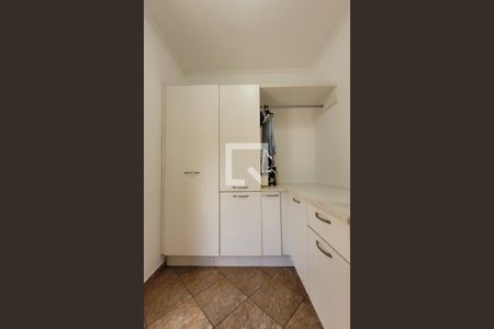 Casa à venda com 340m², 3 quartos e 4 vagas Casa à venda com 340m², 3 quartos e 4 vagasArea de serviço