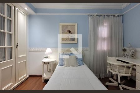 Casa à venda com 340m², 3 quartos e 4 vagas Casa à venda com 340m², 3 quartos e 4 vagasQuarto