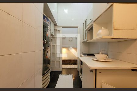 Casa à venda com 340m², 3 quartos e 4 vagas Casa à venda com 340m², 3 quartos e 4 vagasCozinha 2