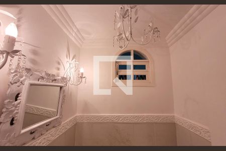 Casa à venda com 340m², 3 quartos e 4 vagas Casa à venda com 340m², 3 quartos e 4 vagasBanheiro