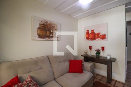 Casa à venda com 128m², 2 quartos e 4 vagasSala