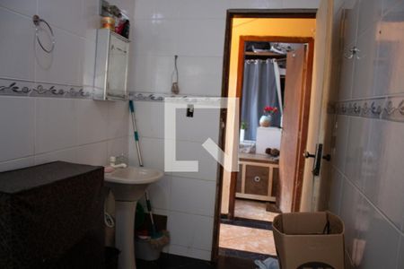 Casa para alugar com 360m², 5 quartos e 2 vagas Casa para alugar com 360m², 5 quartos e 2 vagasBanheiro 2