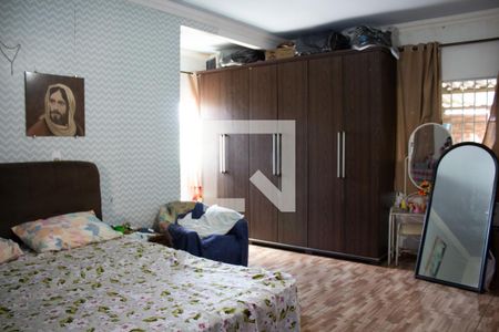 Casa para alugar com 360m², 5 quartos e 2 vagas Casa para alugar com 360m², 5 quartos e 2 vagasSuíte 1