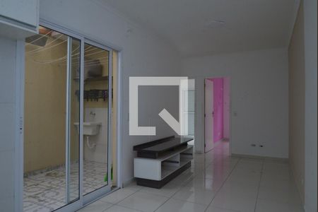 Sala de apartamento para alugar com 2 quartos, 45m² em Vila Floresta, Santo André