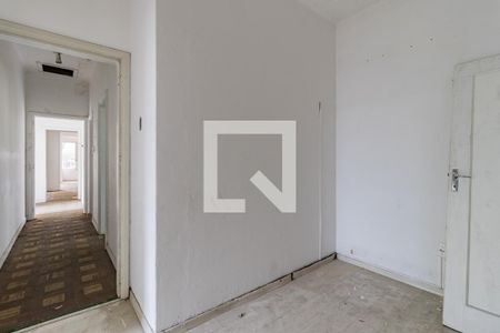 Casa à venda com 300m², 1 quarto e 2 vagas Casa à venda com 300m², 1 quarto e 2 vagasDormitório