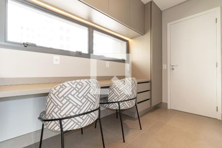 Cozinha de apartamento à venda com 1 quarto, 55m² em Vila Nova Conceição, São Paulo