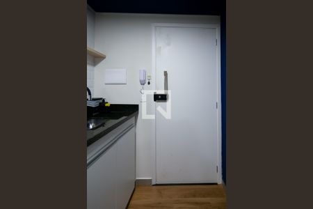 Cozinha de kitnet/studio para alugar com 0 quarto, 19m² em Bela Vista, São Paulo