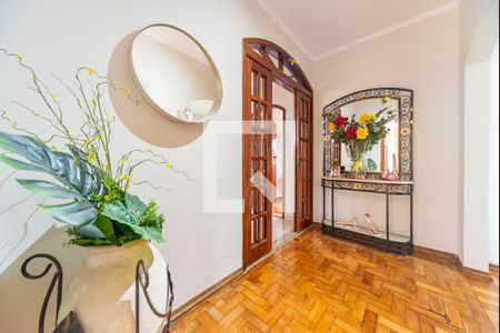 Hall de entrada de casa à venda com 3 quartos, 336m² em Vila Alzira, Santo André