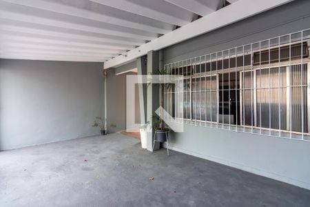 Garagem de casa à venda com 3 quartos, 140m² em Jardim das Flores, Osasco