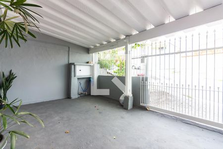 Garagem de casa à venda com 3 quartos, 140m² em Jardim das Flores, Osasco