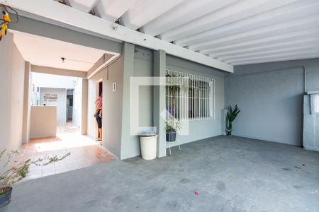 Garagem de casa à venda com 3 quartos, 140m² em Jardim das Flores, Osasco