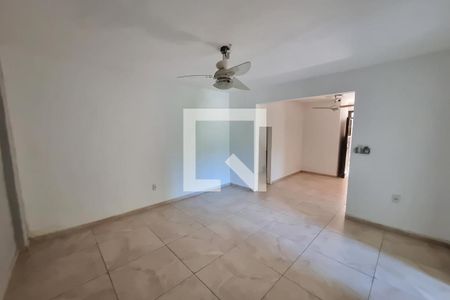 Sala de apartamento para alugar com 1 quarto, 58m² em Piedade, Rio de Janeiro