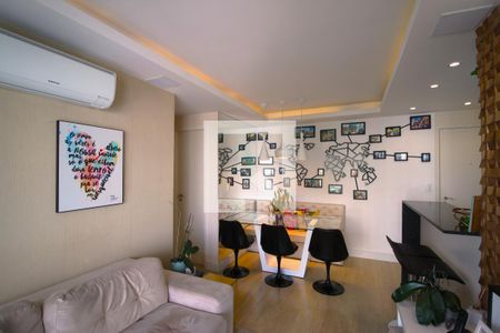 Sala de apartamento à venda com 2 quartos, 67m² em Vila Isa, São Paulo