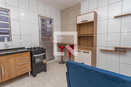 Sala / cozinha integrada  de apartamento para alugar com 1 quarto, 40m² em Taboão, Diadema