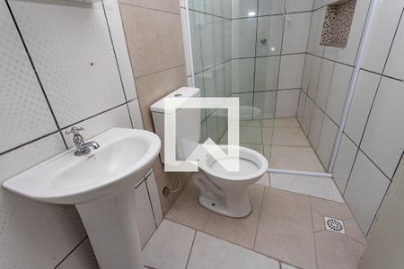 Banheiro de apartamento para alugar com 1 quarto, 40m² em Taboão, Diadema